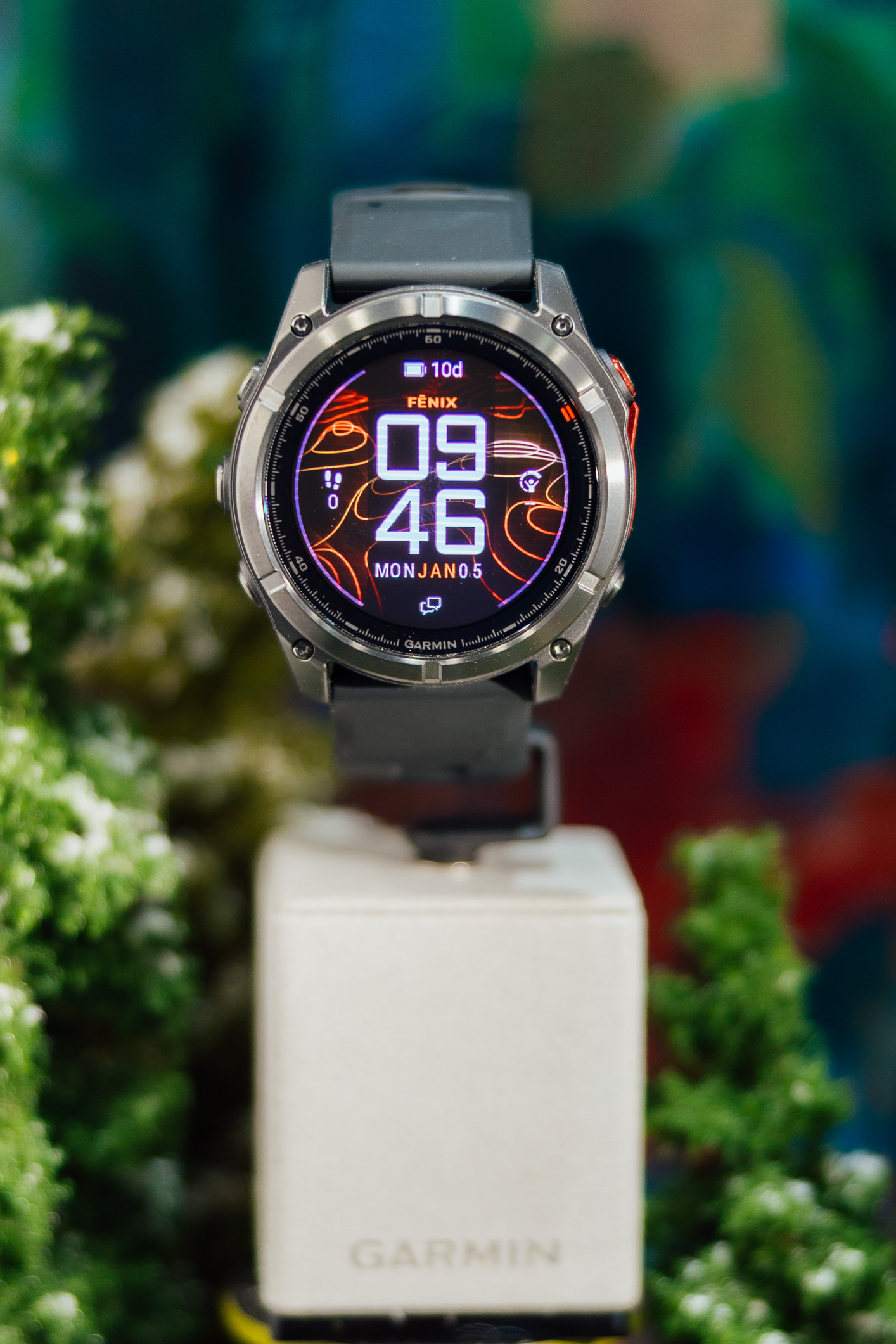 �ֳ�ͬ��չ��ƴ����������Я��Gamin�Ƴ���ȫ���׿�Micro LED�ǻ��ֱ�&mdash;&mdash;f��nix 8 Pro MicroLED���߱�����������ϸ�廭�ʣ���ʹ��ǿ������������������ʾ�����㻧���˶���ʱ������Ķ�Ԫ������